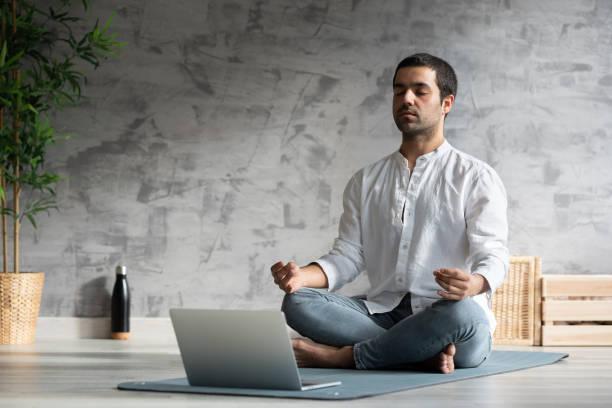 Comment devenir professeur de meditation 1