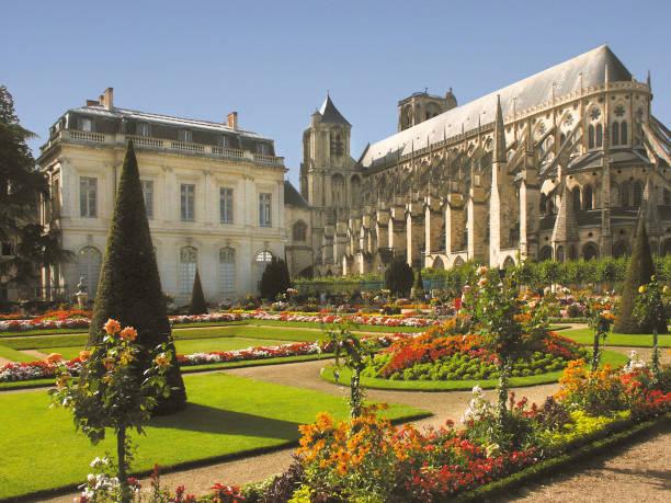 Formation naturopathie bourges