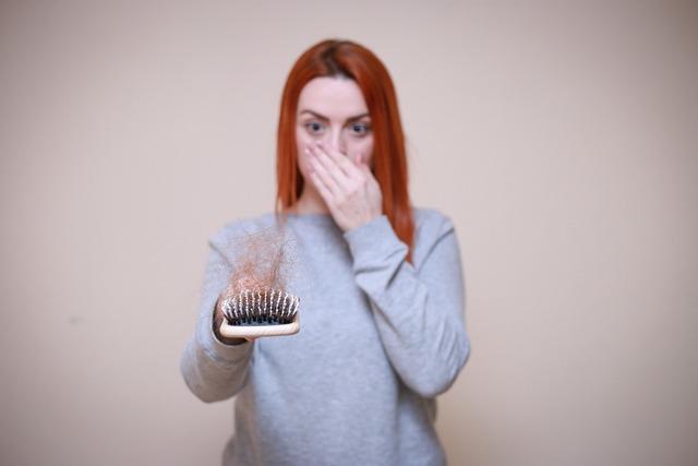 Pourquoi le shampooing antipelliculaire peut il prevenir l amincissement des cheveux